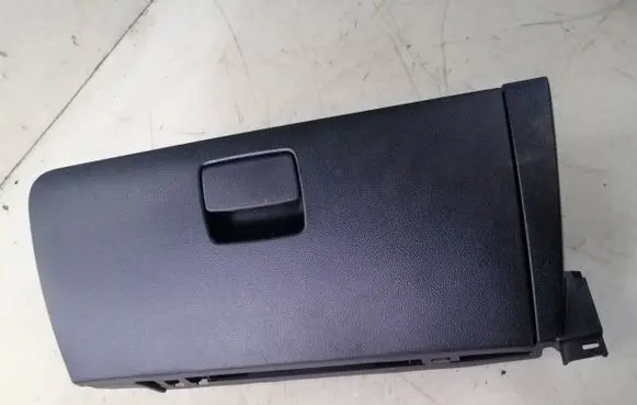 KIA Sportage Glove box 845403U000