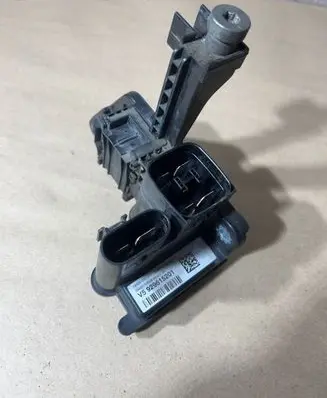 BMW 3 F30 F35 F31 Current control relay 929615201 19323000001 30052015