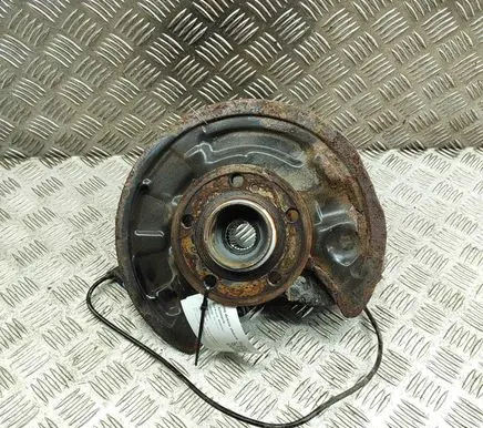 Mercedes-Benz GLA W156 Rear wheel hub A2463503441