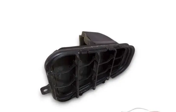 Audi A6 S6 C7 4G Quarter panel pressure vent 4G5819161A