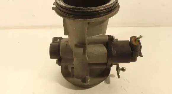 Dacia Sandero Throttle body valve H7700273699