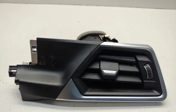 BMW 3 G20 G21 Dashboard side air vent grill/cover trim 5A02634 5A3B8D0 1785014