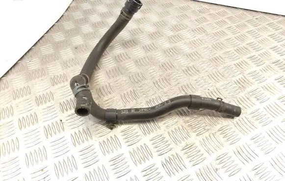 Audi A3 S3 8V Engine coolant pipe/hose 3b0122291b