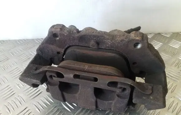 Volvo XC60 Front brake caliper