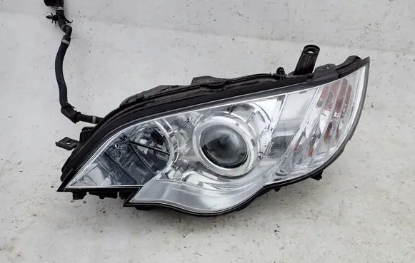 Subaru Legacy Headlight/headlamp