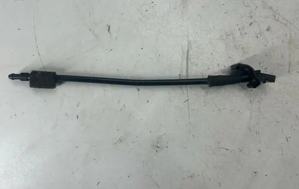 Windshield washer spray nozzle