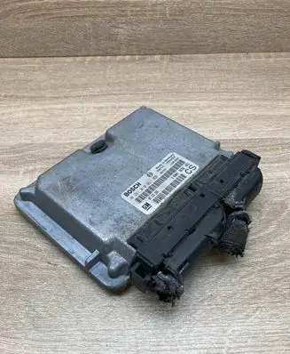 Opel Zafira A Engine control unit/module ECU 0281010021 9133269 WithPlug