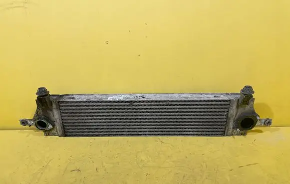 Nissan Qashqai Intercooler radiator