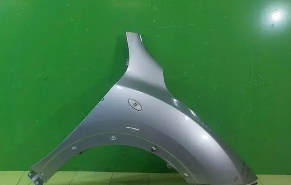Nissan Juke I F15 Fender PRZOD PRAWY