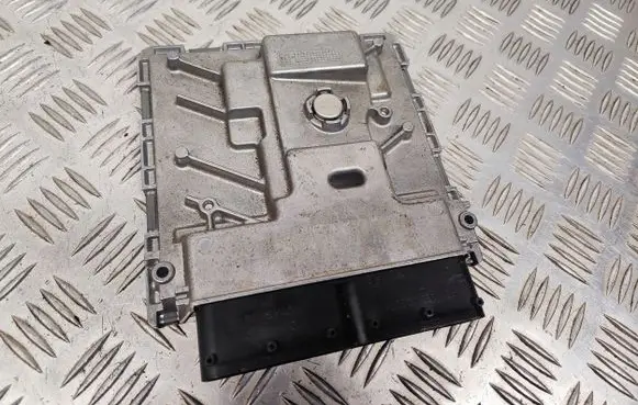 Audi Q5 SQ5 Engine control unit/module 06L907425E