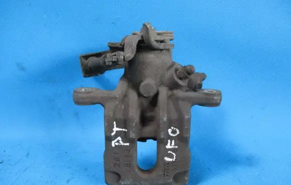 Honda Civic Brake caliper pad carrier rear 
