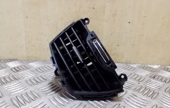 Dashboard side air vent grill/cover trim