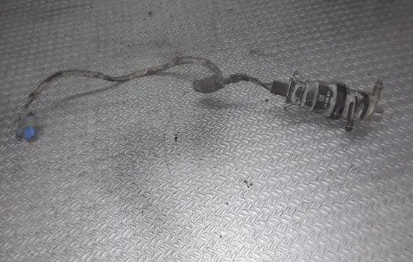 Opel Astra H Windscreen/windshield washer pump 24439254