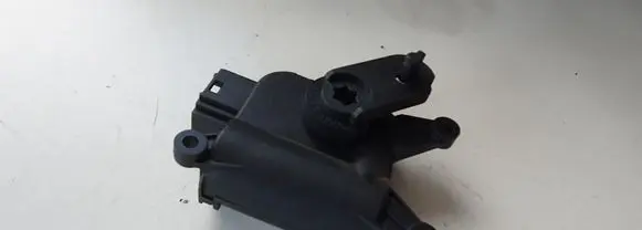 Skoda Superb B6 (3T) A/C air flow flap actuator/motor 