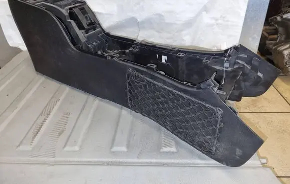 Mercedes-Benz B W245 Center console 