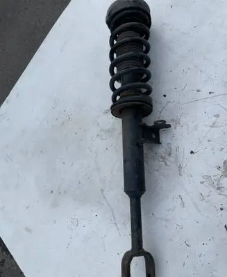 BMW 6 F06 Gran coupe Front shock absorber with coil spring 6895083 56417