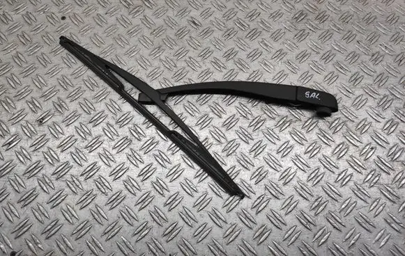 Volvo C30 Rear wiper blade arm 