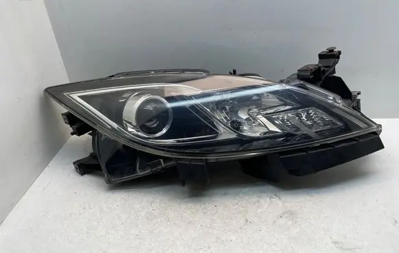 Mazda 6 Headlight/headlamp 9922681017