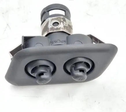 BMW 5 E39 Headlight washer spray nozzle 8360661 61678360661