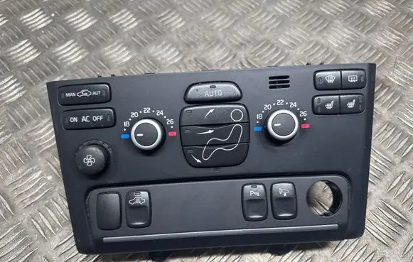 Volvo XC90 Climate control unit 30782329 M64731000 SN2121228
