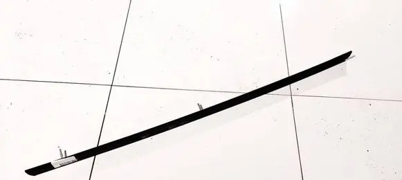 Mazda 5 Windshield trim 
