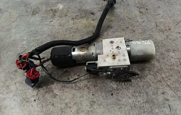 Peugeot 207 CC Convertible roof hydraulic pump