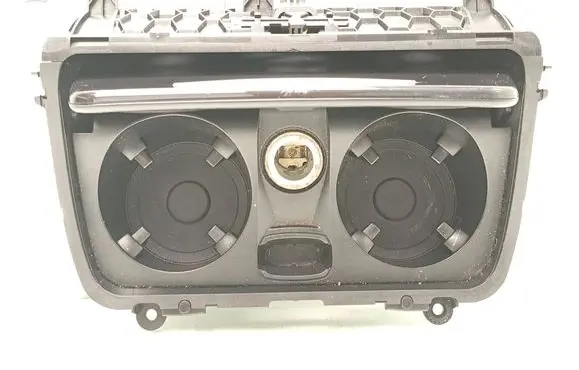 BMW 5 F10 F11 Cup holder front 9238611 51169238611