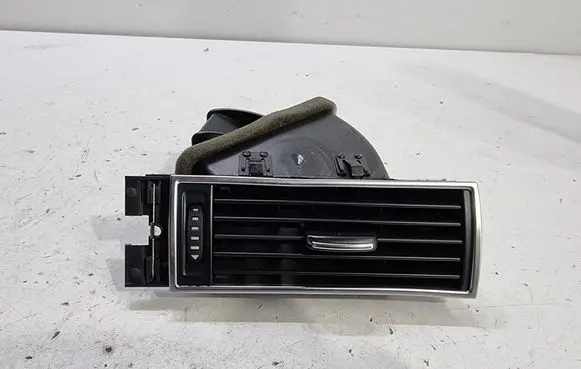 Audi A6 S6 C6 4F Dashboard side air vent grill/cover trim 4F1820902D