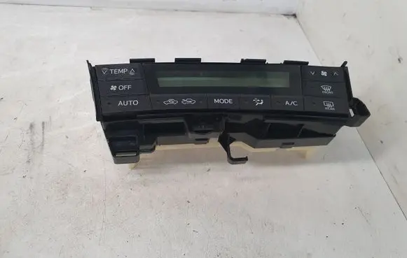 Toyota Prius (XW30) Climate control unit 75D726