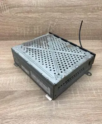 Audi A8 S8 D3 4E Radio/CD/DVD/GPS head unit 4E0035541P 4E0910541M