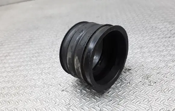 Mercedes-Benz C W202 Intercooler hose/pipe
