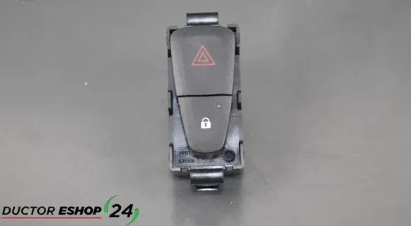 Dacia Sandero Hazard light switch