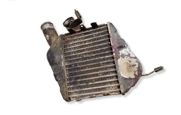 Mitsubishi Galant Intercooler air channel guide MR224132