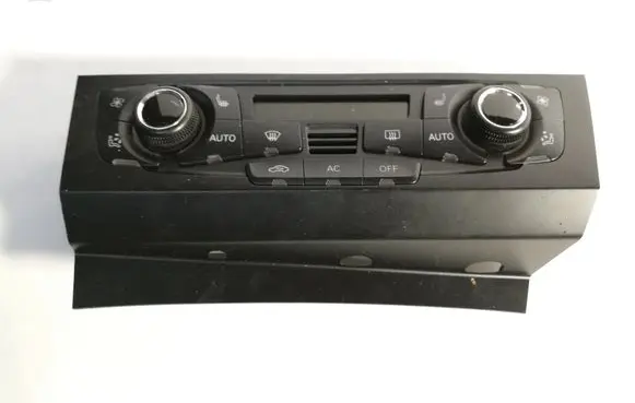 Audi A5 8T 8F Interior fan control switch 8T1820043AC