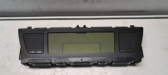 Citroen C4 I Picasso Speedometer (instrument cluster) 9666704380