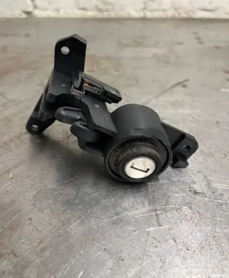 Porsche 911 996 Tailgate exterior lock 99655209700