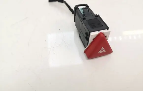 Volkswagen Golf V Hazard light switch 1K0953509A