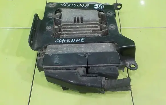 Ford Kuga I Engine control unit/module 022906032LJ