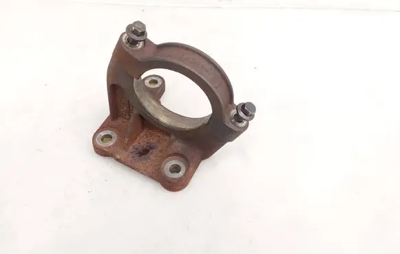 Volvo XC90 Driveshaft support bearing bracket 30711363
