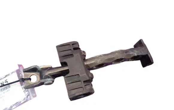 Mini One - Cooper R50 - 53 Front door check strap stopper 7127180