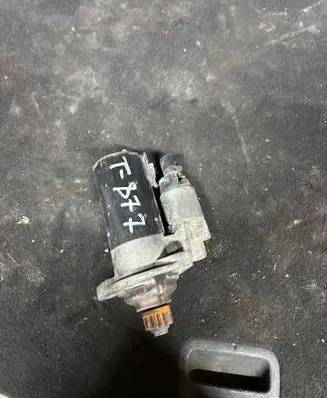 Skoda Superb B6 (3T) Starter motor 001153007