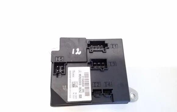 Mercedes-Benz E W211 Central body control module 2115453532