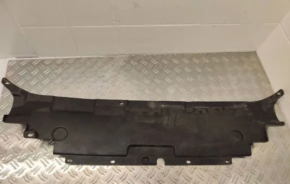 Ford Mondeo MK V Radiator trim DS7316613Bb D2L4A