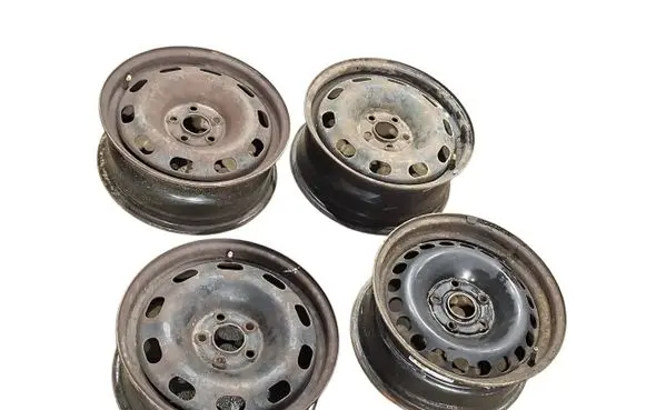 Volkswagen PASSAT B5 R15 steel rim 