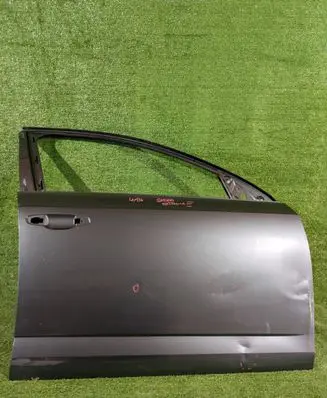Skoda Octavia Mk3 (5E) Front door 