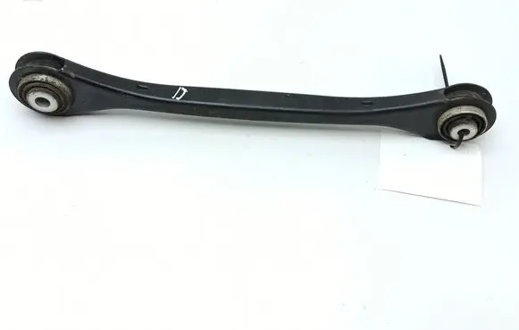 Rear control arm