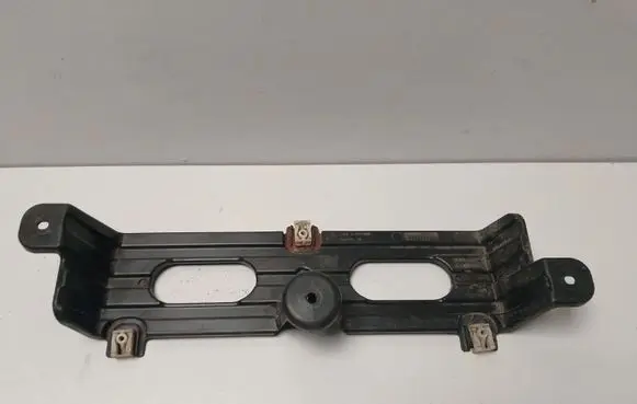 BMW i4 Center/middle under tray cover 9477057