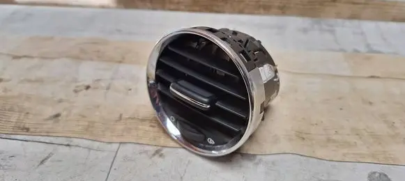 Dash center air vent grill