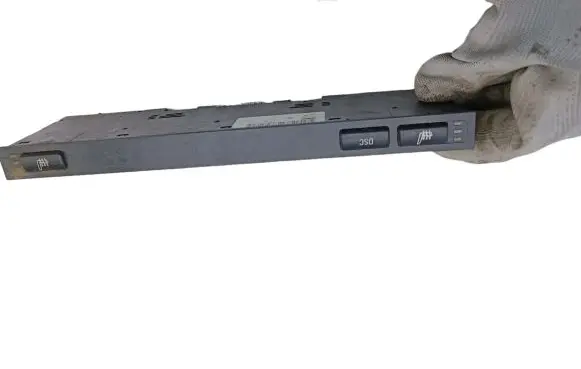 BMW 5 E39 Seat heating switch 61318373772 8373772