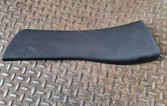 Jeep Grand Cherokee Rear sill trim cover 1LY82DX9AB P1LY82DX9AB